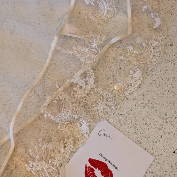 Honey Birdette Daisy Veil O/S - Picture 8 of 10